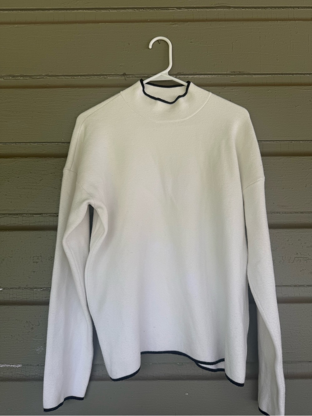 Anthropologie Cream Mock Neck Sweater – Size Large